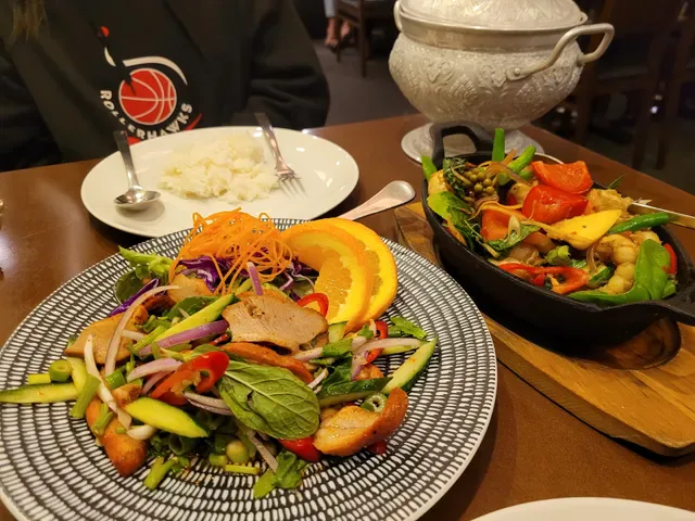 Monkey Thai Restaurant