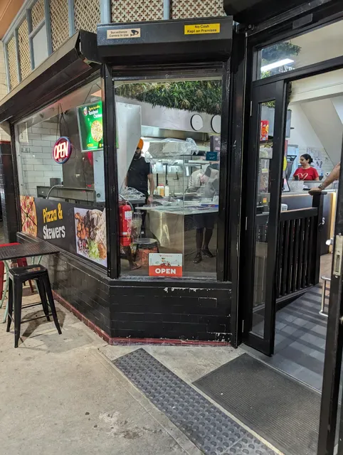 Harry's Pizza & Skewers Riverstone