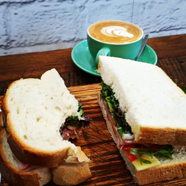 Montys Sandwich Shop