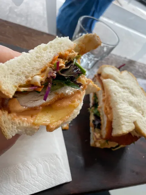 Montys Sandwich Shop