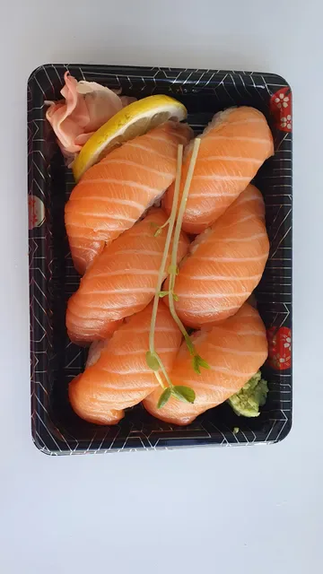 Moon Fresh Sushi Miranda