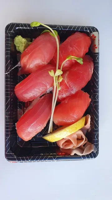 Moon Fresh Sushi Miranda