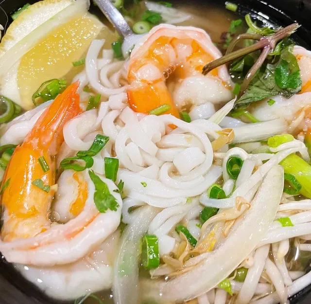 Moonlight Vietnamese Cuisine Restaurant