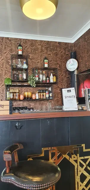 THE DEN CAFE & BAR