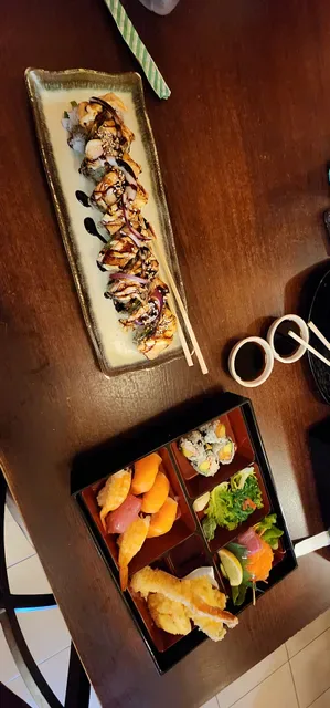 Moon's Sushi
