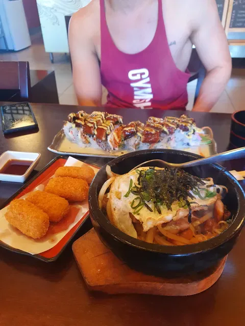 Moon's Sushi