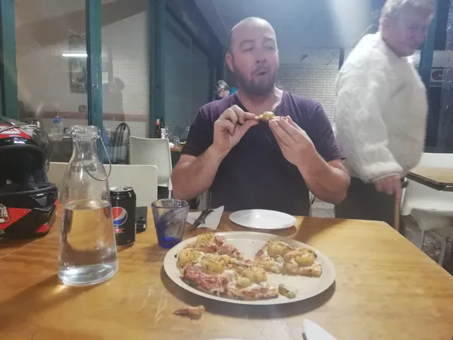Mount Colah Pizzeria & Cafe