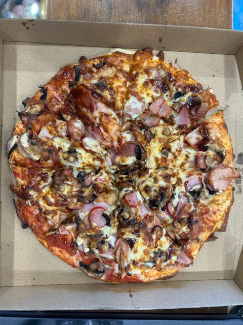 Mount Colah Pizzeria & Cafe