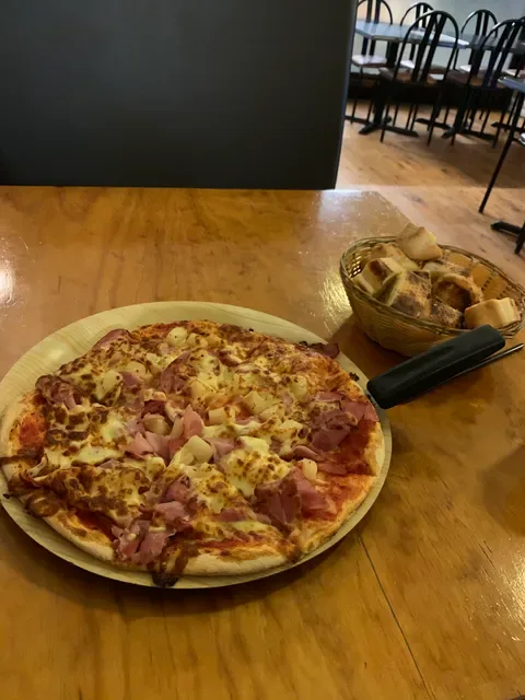 Mount Colah Pizzeria & Cafe