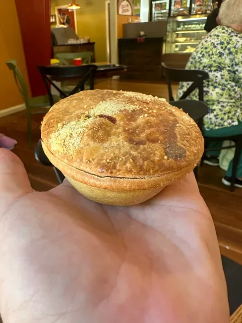 Mountain High Pies