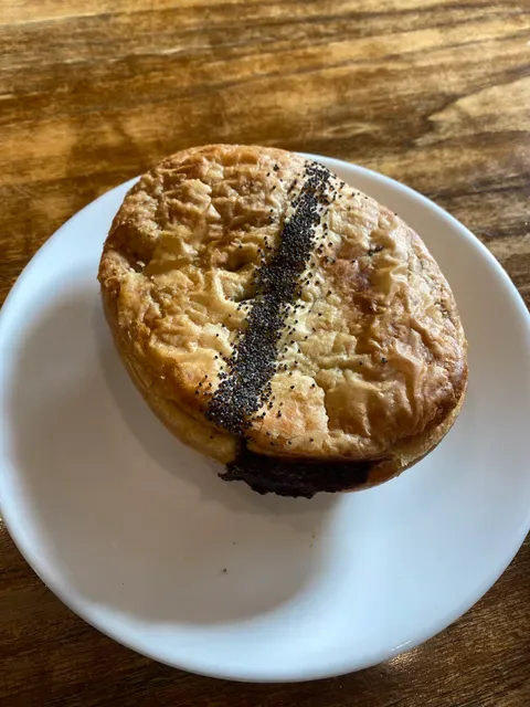 Mountain High Pies