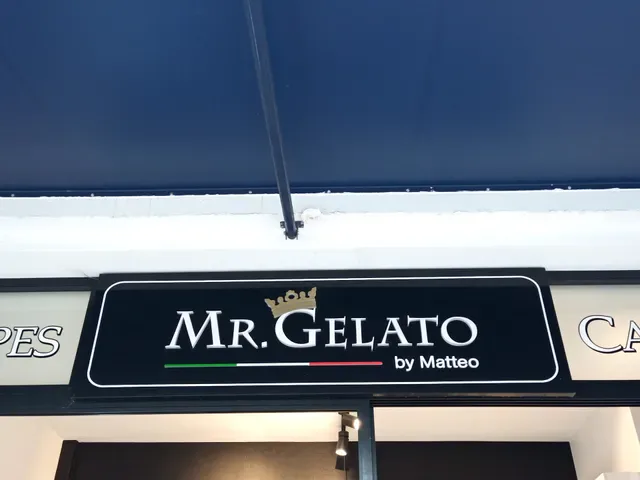 Mr Gelato by Matteo Collaroy