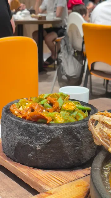 Mr Stonebowl Burwood