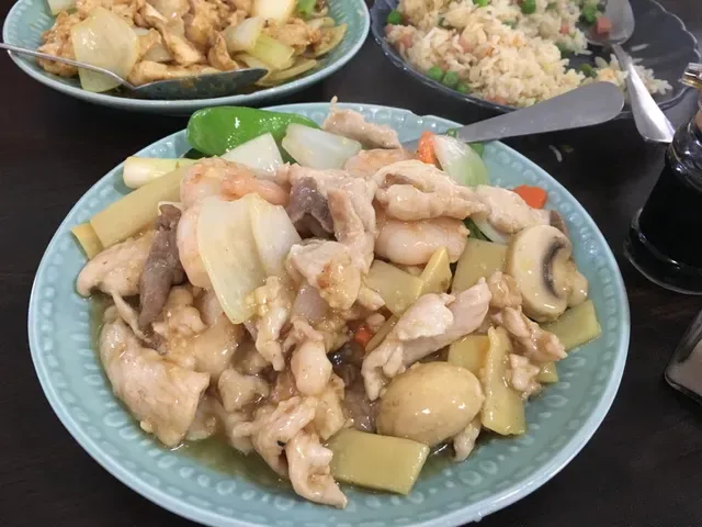 MR Tang Chinese Restaurant