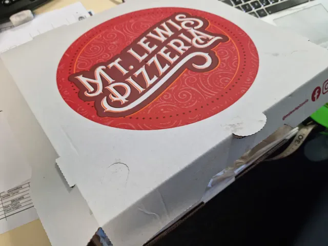 Mt Lewis Pizzeria