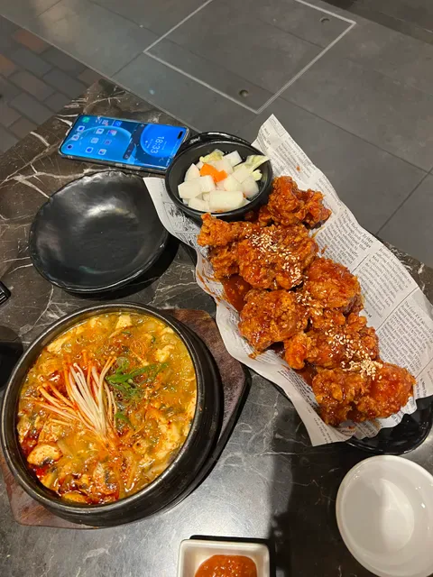 Myung jang and Obaltan restaurant