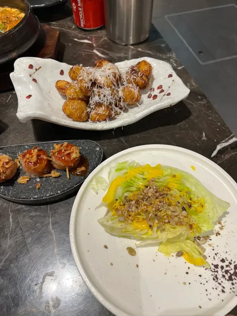 Myung jang and Obaltan restaurant