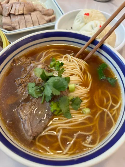 Nanjing Dumpling 小金陵