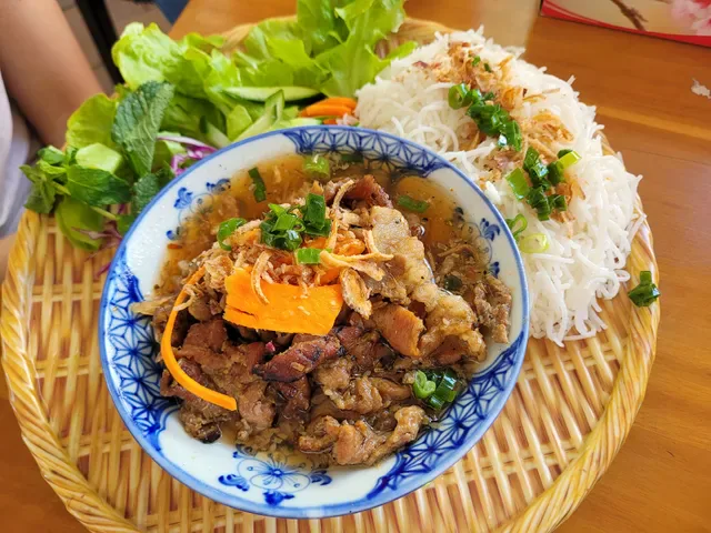 Nem Viet Cammeray