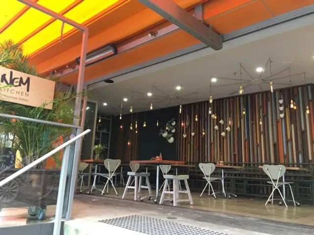 Nem Viet Cammeray