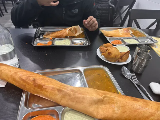 New Shakthi Takeaway and Restaurant