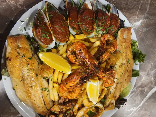 Neyvine Seafood & Grill