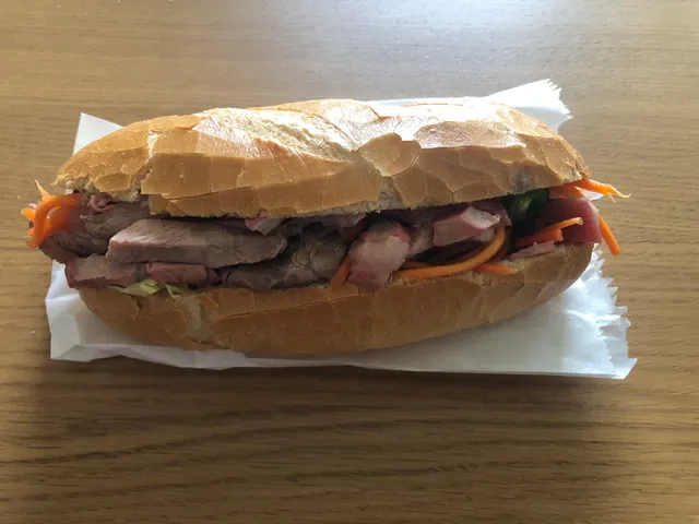 Nhu Y Kings Hot Bread