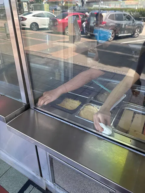 Nhu Y Kings Hot Bread