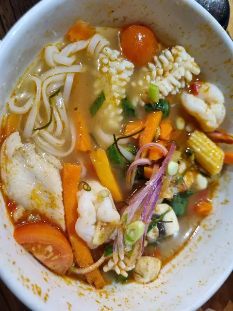 Noodle Inn Asian Fusion