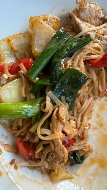 Noodle Inn Asian Fusion