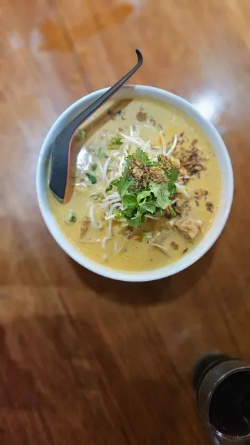 Noodle Inn Asian Fusion