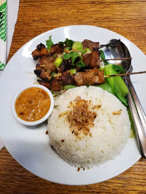 Noodle Inn Asian Fusion