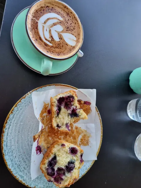 Nouli's Cafe