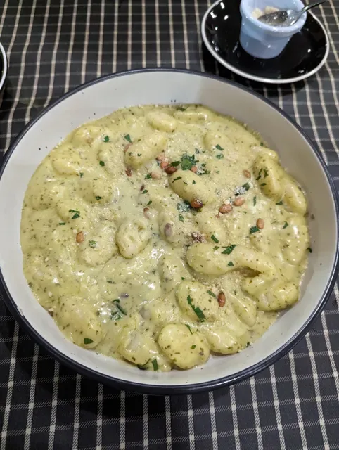Nunzios Italian