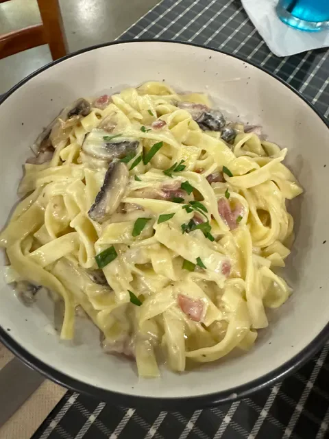 Nunzios Italian
