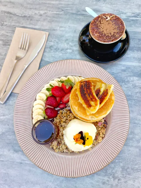 Nurish Cafe Bondi Junction