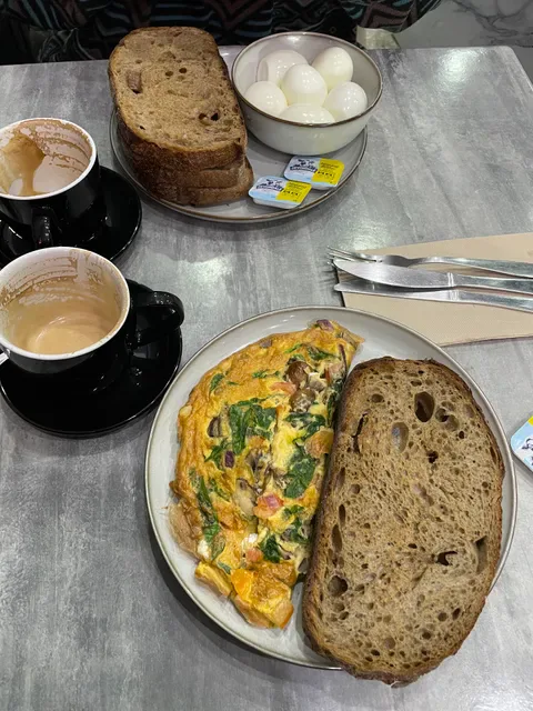 Nurish Cafe Bondi Junction