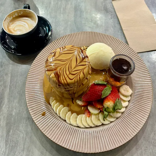 Nurish Cafe Bondi Junction