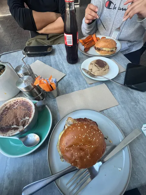 Nurish Cafe Bondi Junction