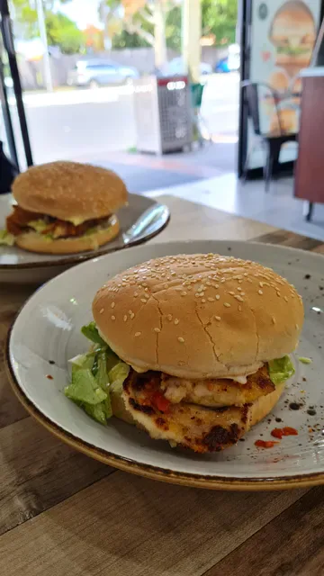Ole Burgers Matraville