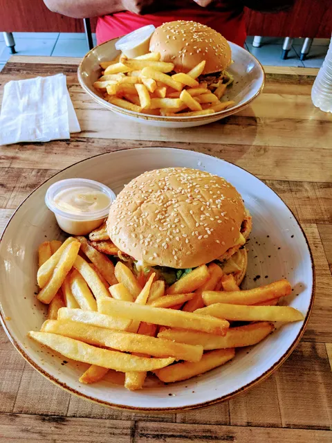 Ole Burgers Matraville