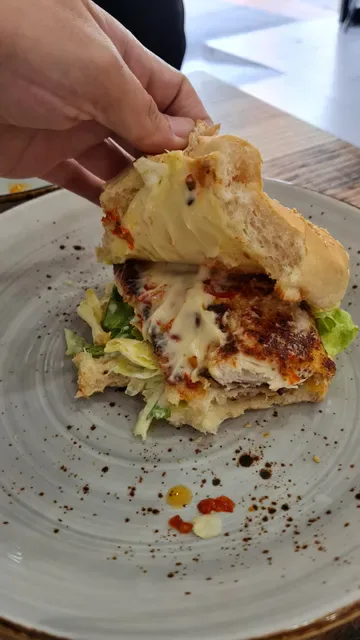 Ole Burgers Matraville
