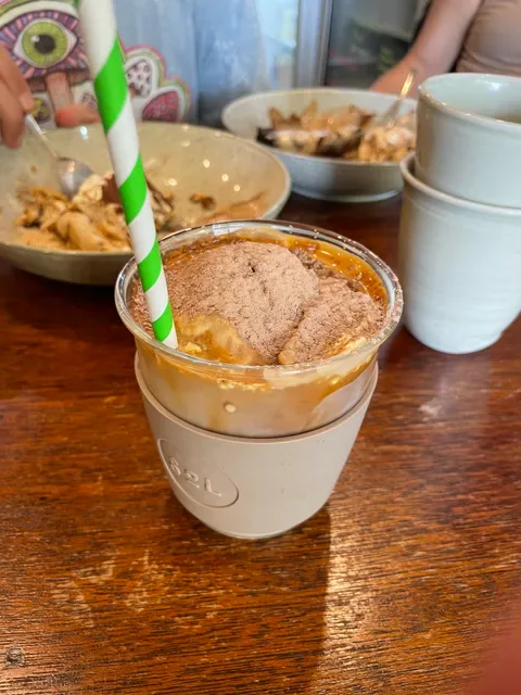 1two1 Vegan Cafe & Organic Grocer