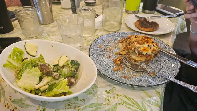 1two1 Vegan Cafe & Organic Grocer