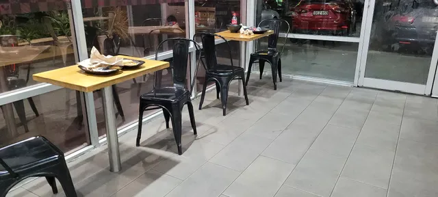 Oporto South Strathfield Drive Thru