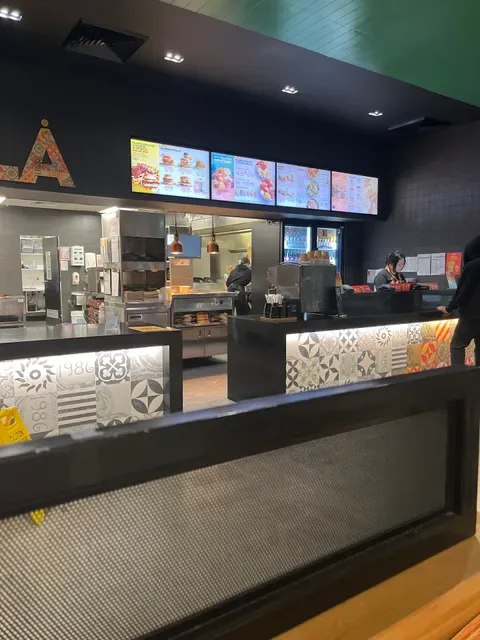 Oporto Wetherill Park