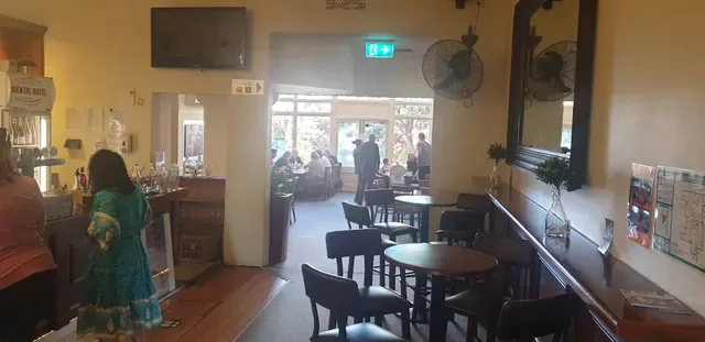 The Oriental Hotel Springwood