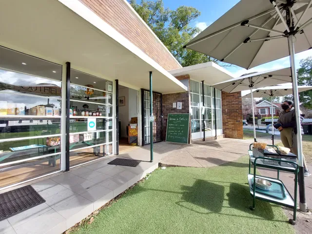 Outfield Cafe