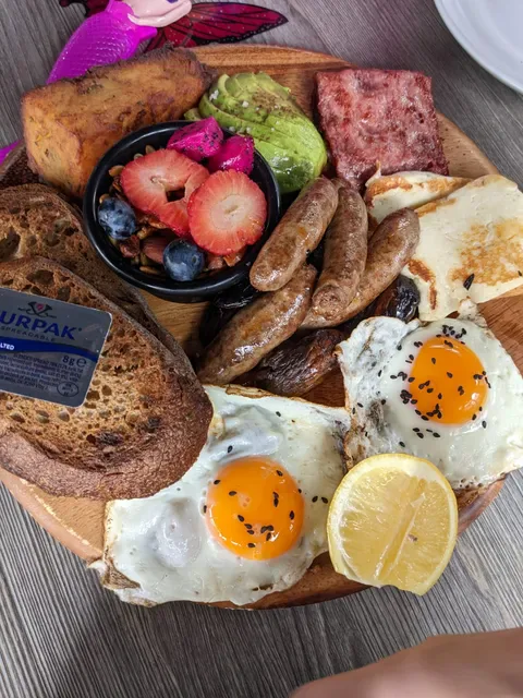 Oxygen Eatery | Café , Acai & Grill
