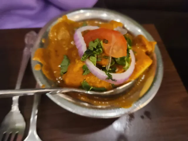 Ozi Desi, Indian Restaurant
